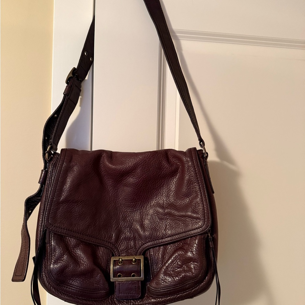 Vintage Banana Republic Leather Shoulder Bag